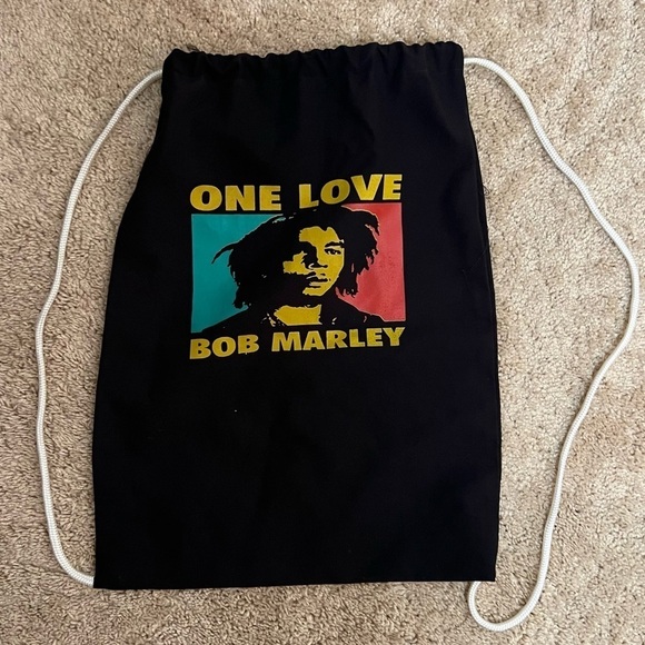 Bob Marley Black Drawstring Backpack 18x13 EUC - Picture 5 of 7